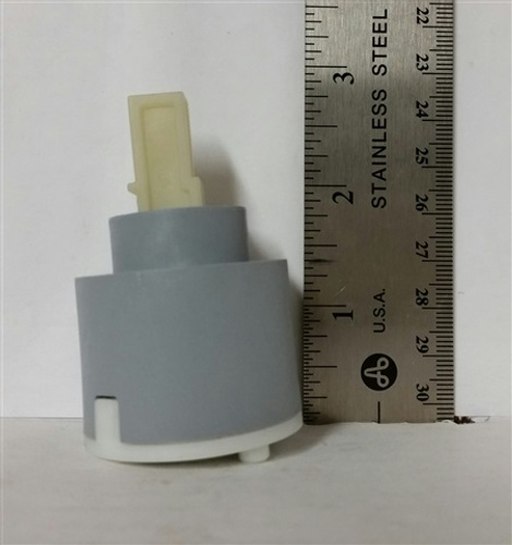 Gallery image of F0305